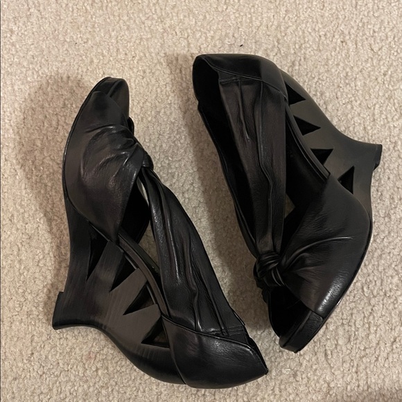 Donald J. Pliner Shoes - Donald J. Pliner Black Wedge Shoes
